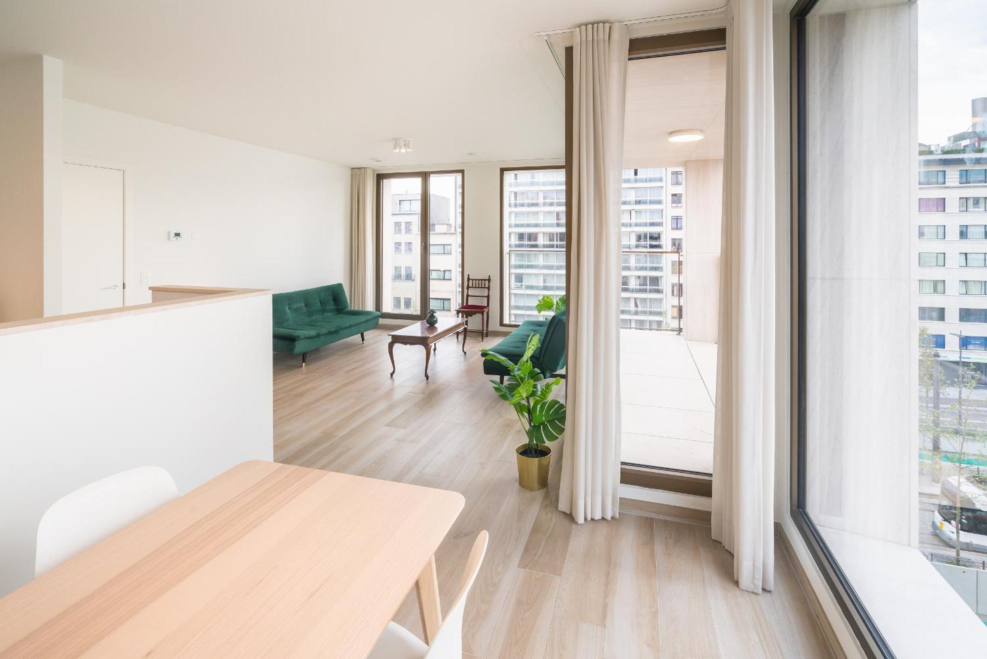 Opera Apartments In The Center Of アントウェルペン エクステリア 写真