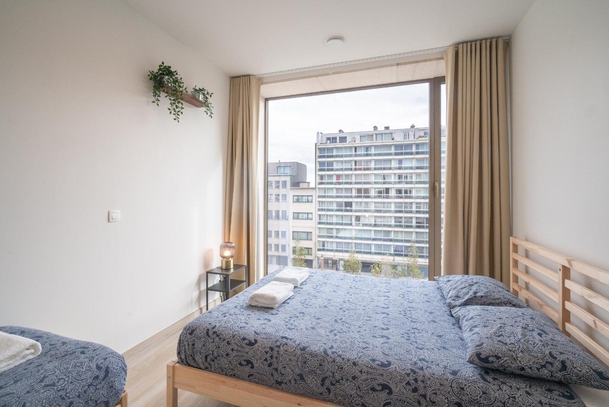 Opera Apartments In The Center Of アントウェルペン エクステリア 写真