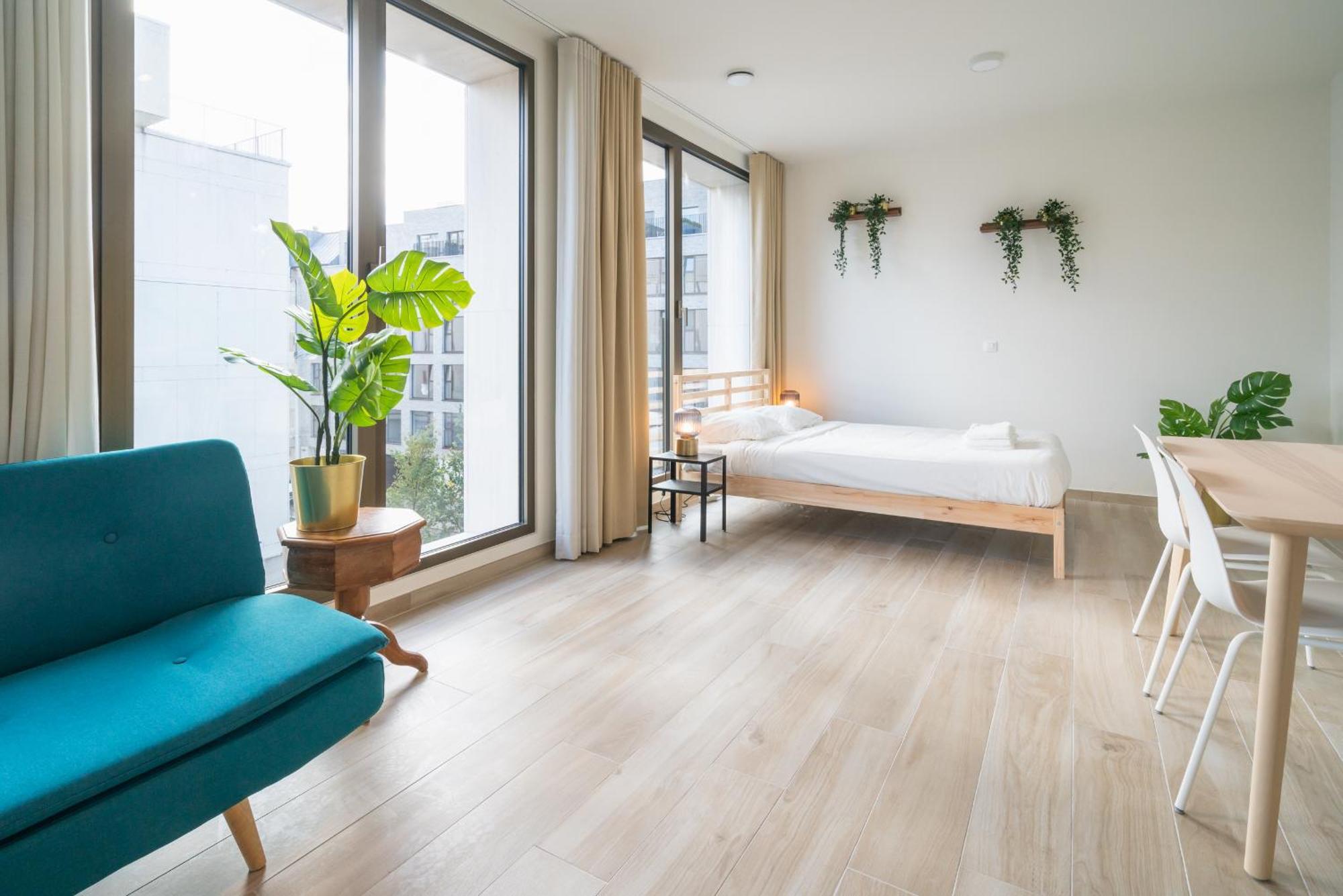 Opera Apartments In The Center Of アントウェルペン エクステリア 写真